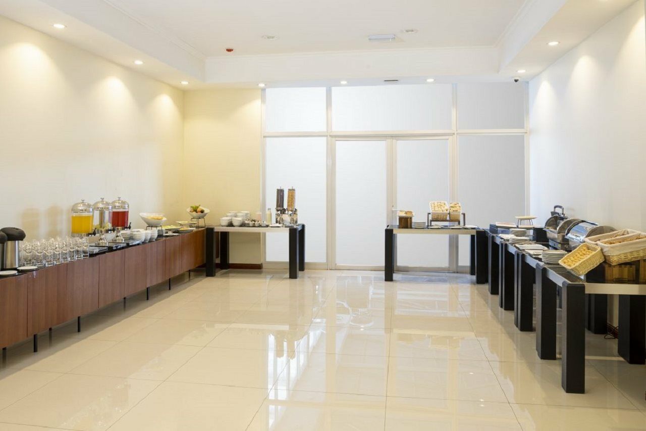 Nobile Hotel Estacion Central Santiago Exterior photo